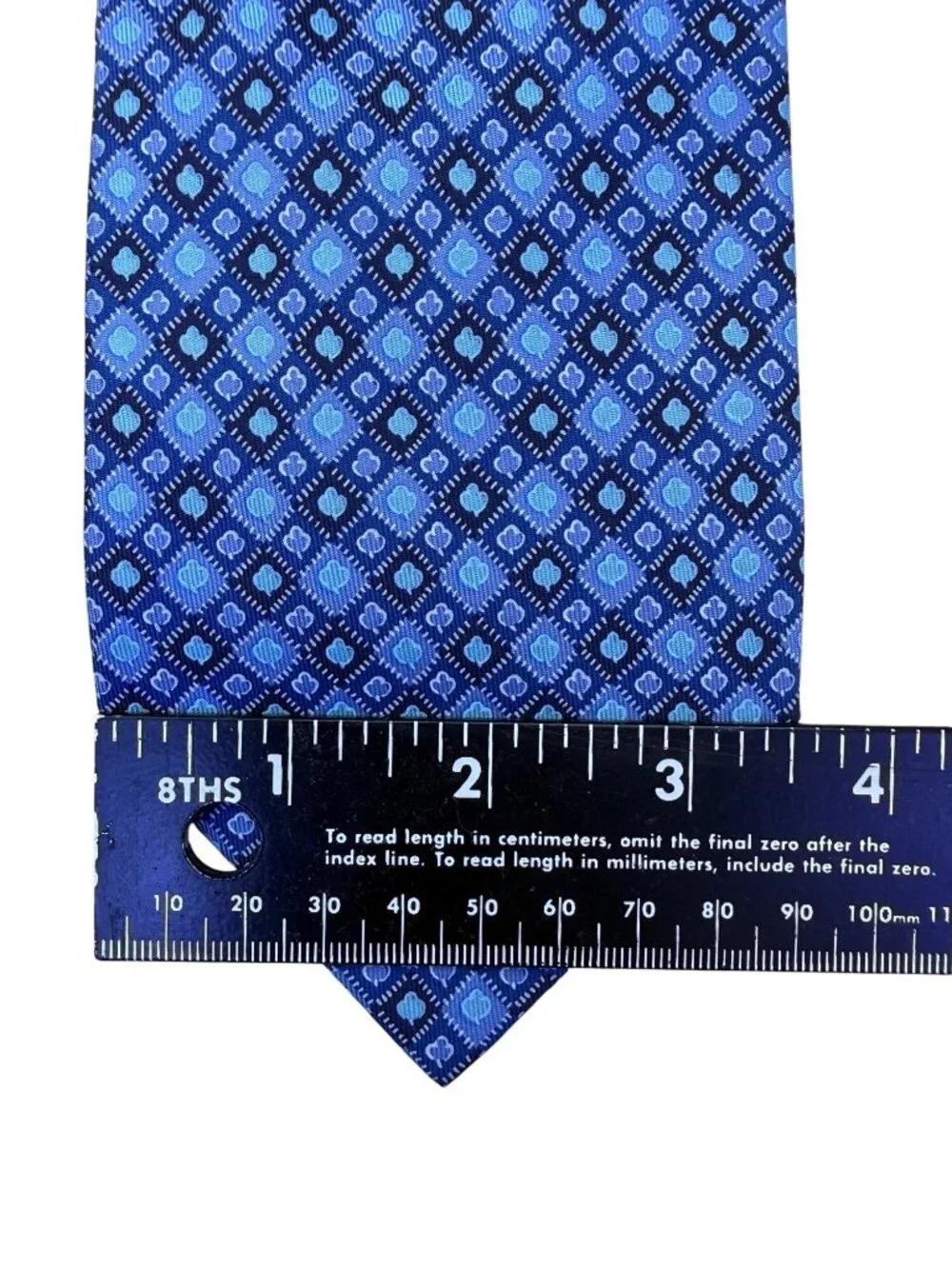 Salvatore Ferragamo Mens Blue 100% Silk Patterned Tie Geometric Design Italy